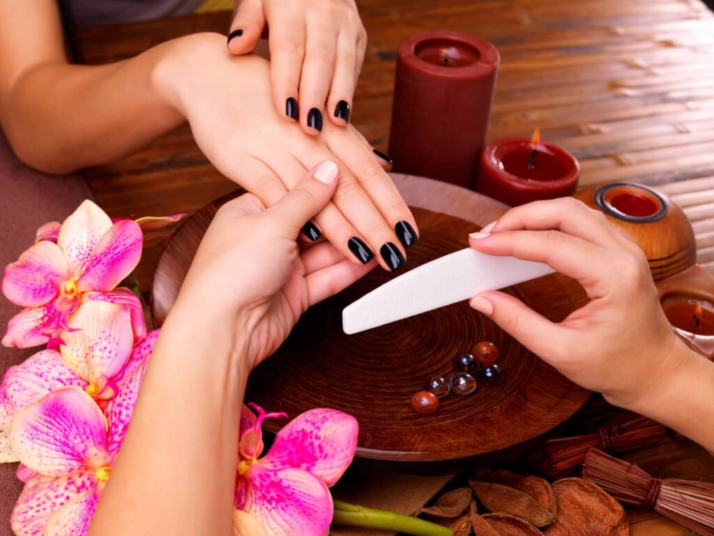 Nail Services In Lucknow